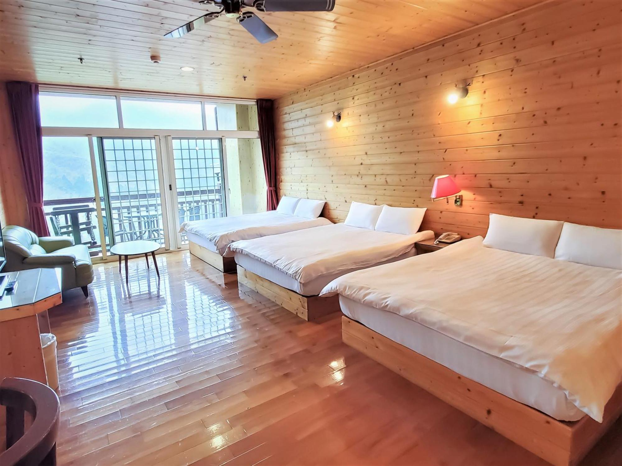 Kingtaiwan Hotel Luku Kültér fotó