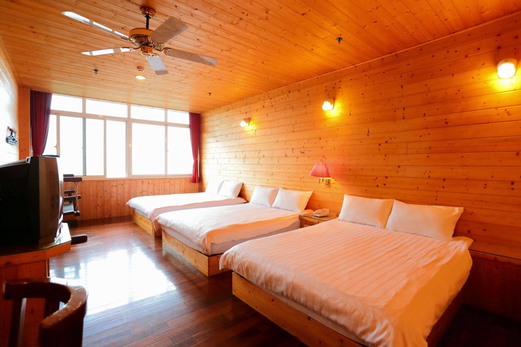 Kingtaiwan Hotel Luku Kültér fotó